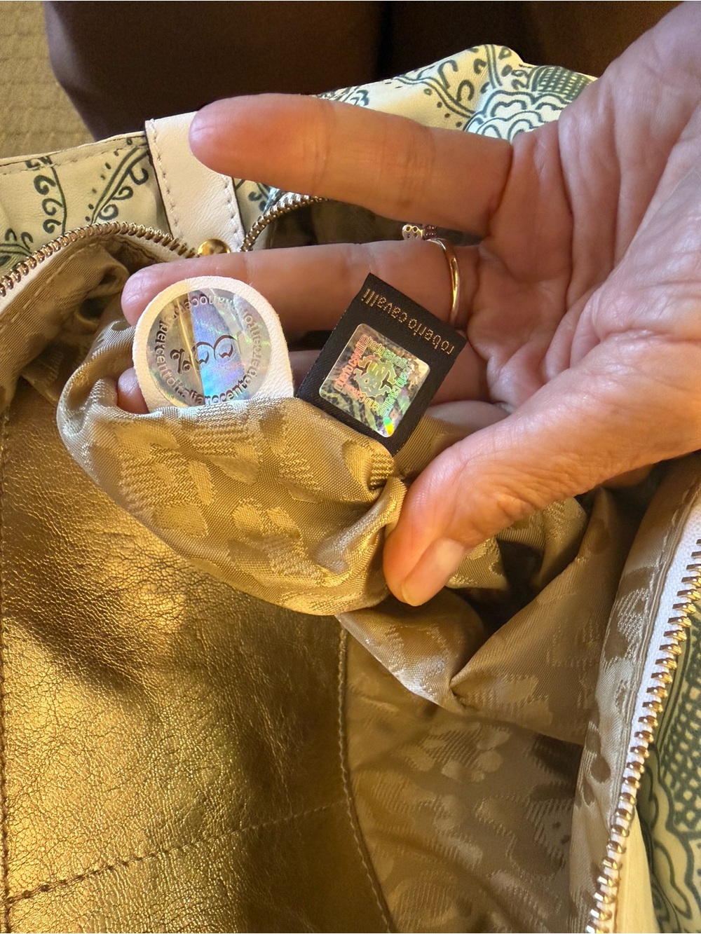 💯Auth! VINTAGE ROBERTO CAVALLI Cream/Green Floral Leather Bag w Braided Tassel - Picture 15 of 16